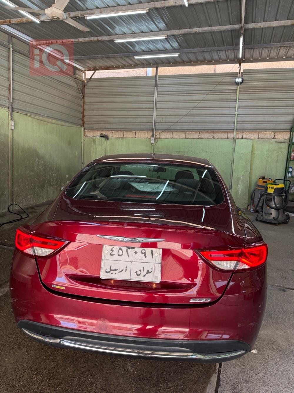 Chrysler 200
